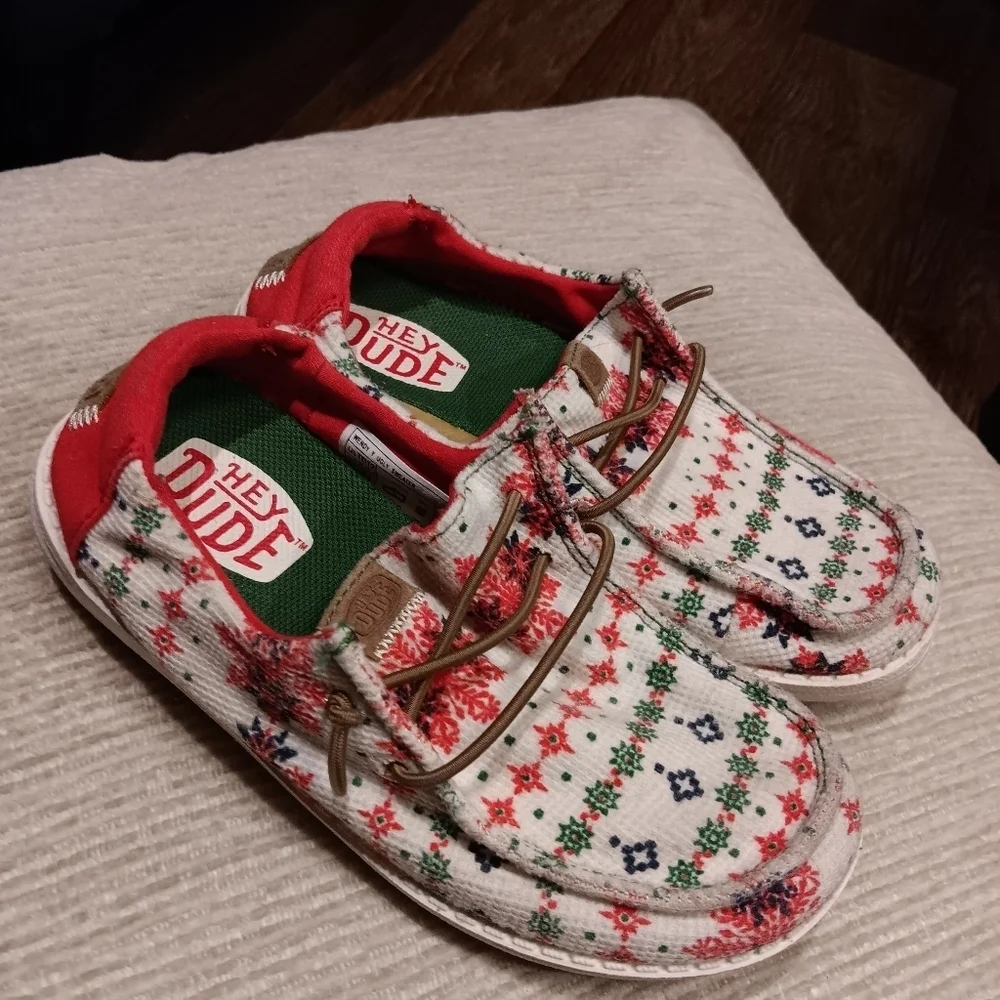 Hey Dude Kids Moccasins Chrisman - Red and Cream Floral